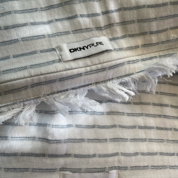 DKNY Euro Sham Pillowcases - Picture 3 of 4